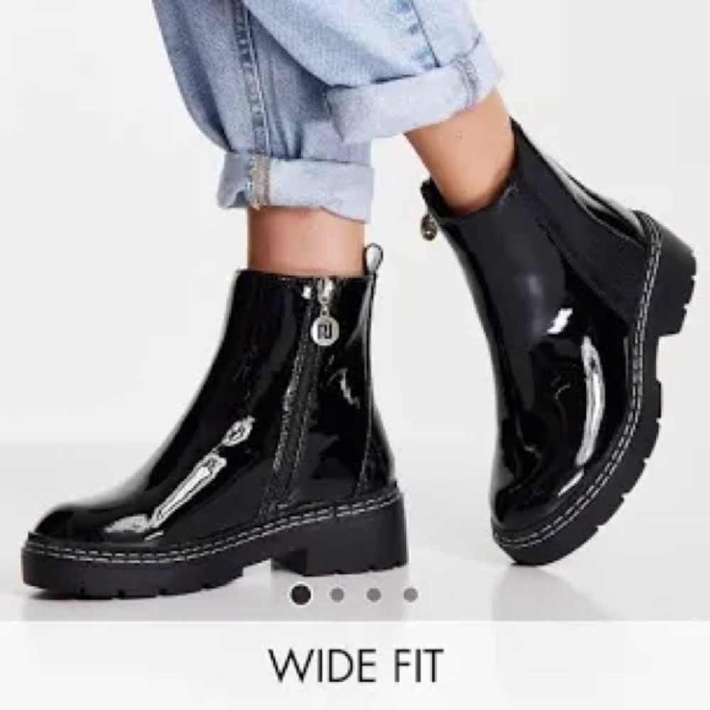 River Island Wide Fit Chunky Black Patent Chelsea Boots Size 39